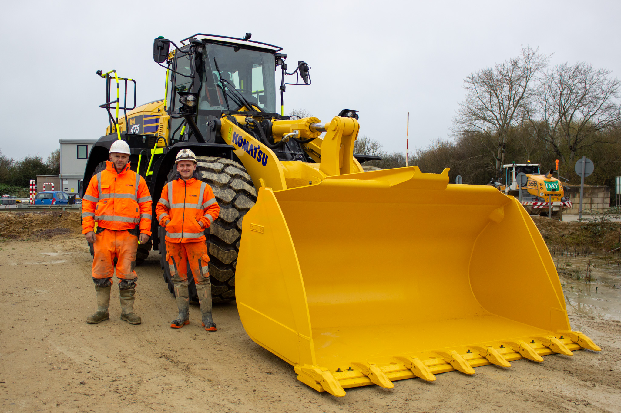 New loading shovel